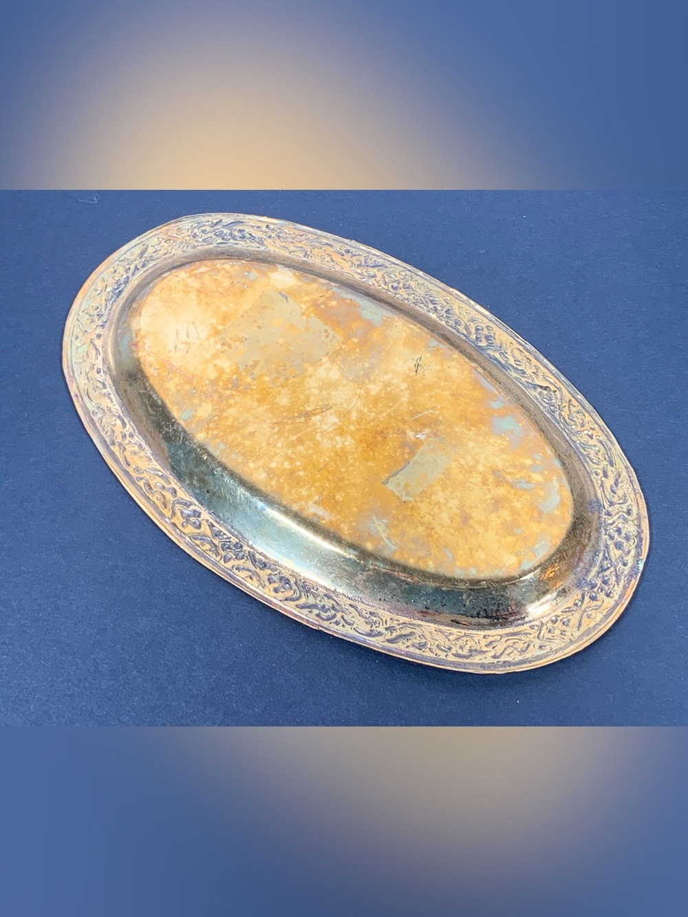 Vintage Enameled Brass Salt and Pepper Set Tray India - Picture 10 of 16